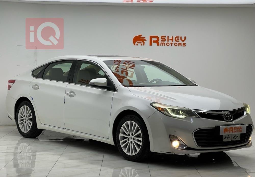 تويوتا أفالون